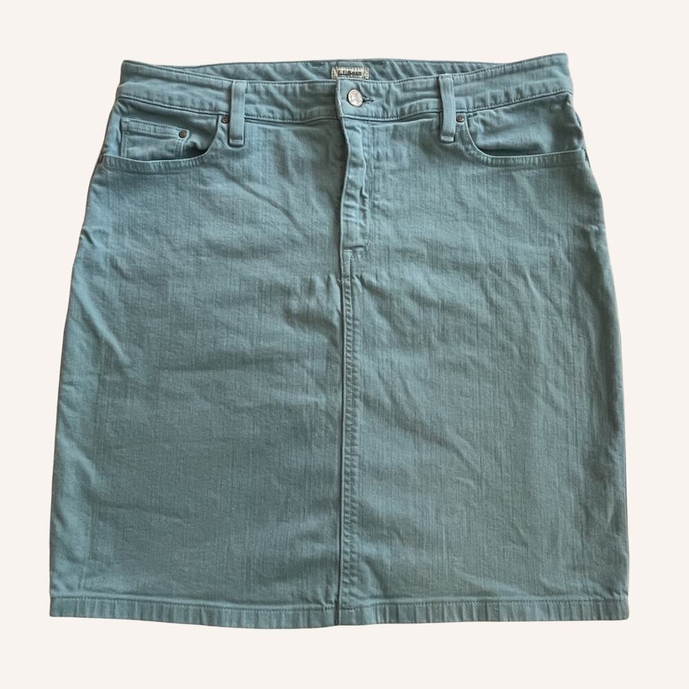 L.L.BEAN skirt blue favorite fit denim skirt item 292221 size 12 reg